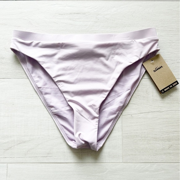 NEW Nike Essential Women's High Waist Swim Bottom in Doll Size Large (L) - Picture 1 of 6